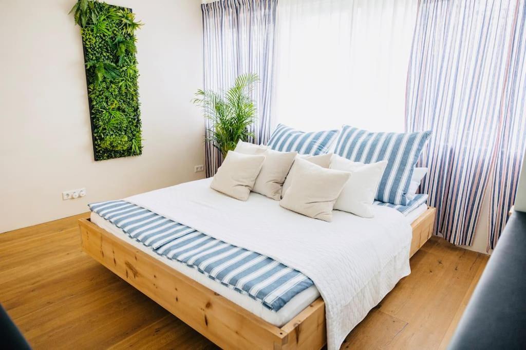 Wohlfuehloase In Perfekter Lage Appartement Stuttgart Buitenkant foto